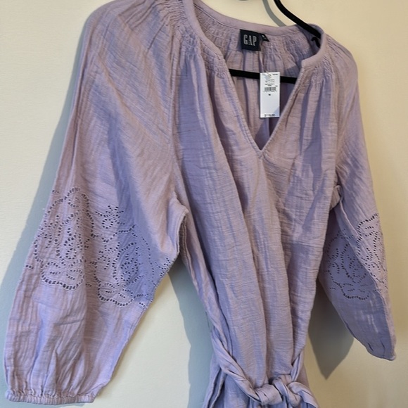 GAP Crinkle Gauze Embroidered Mini Dress Lavender Size Medium - Picture 3 of 5